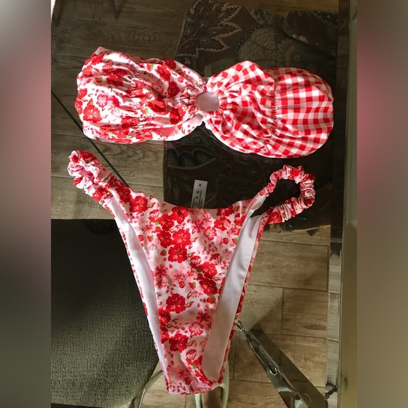 Plaid and Floral Red and White Bikini Set - Picture 5 of 5